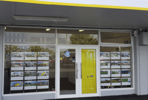 WRNZ_RayWhite_Pinehill